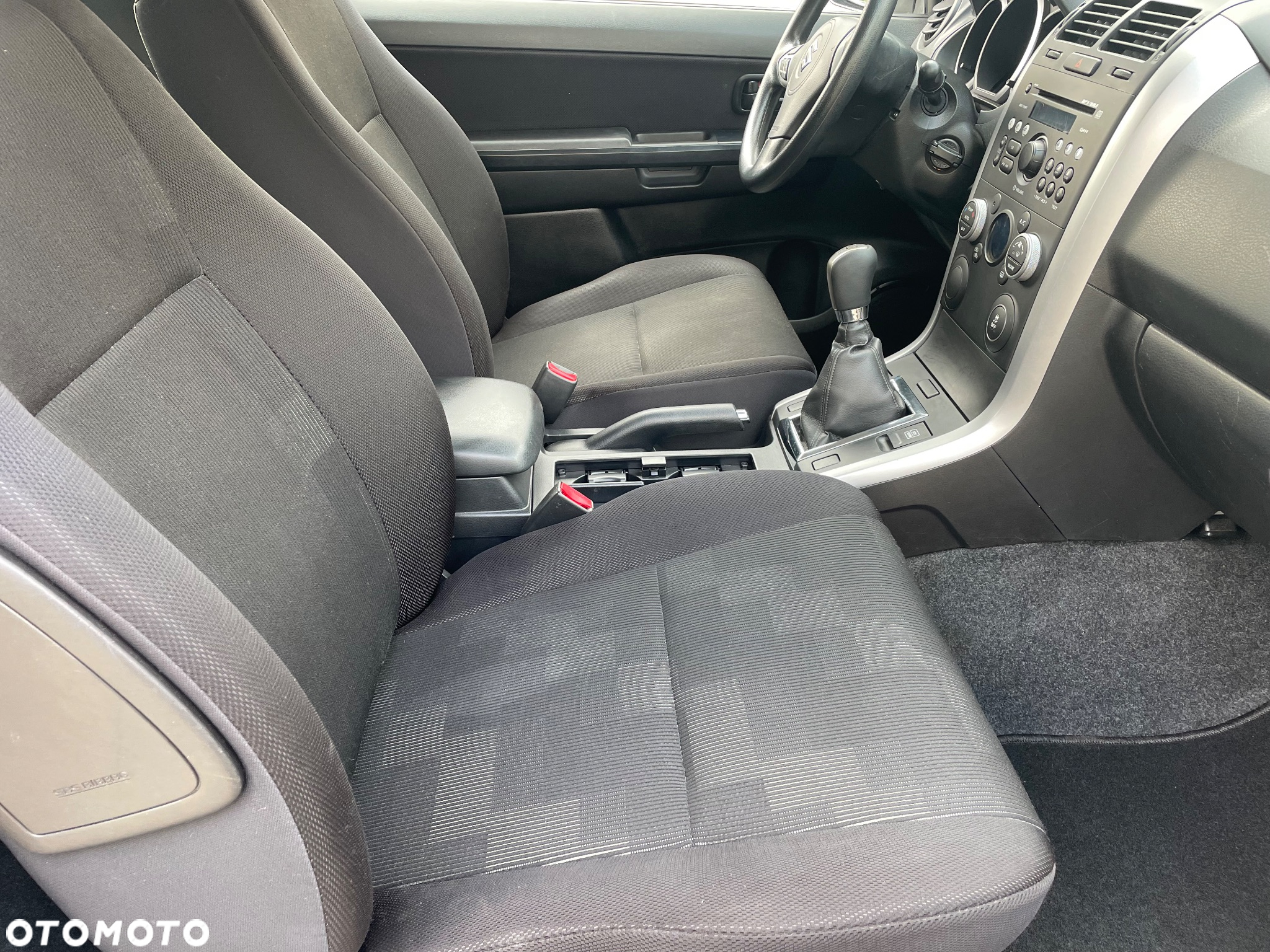 Suzuki Grand Vitara 1.6 City - 15