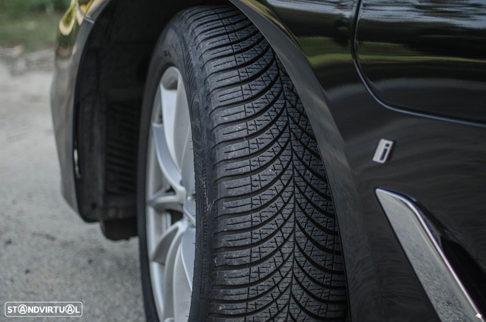 BMW 530 e iPerformance - 24