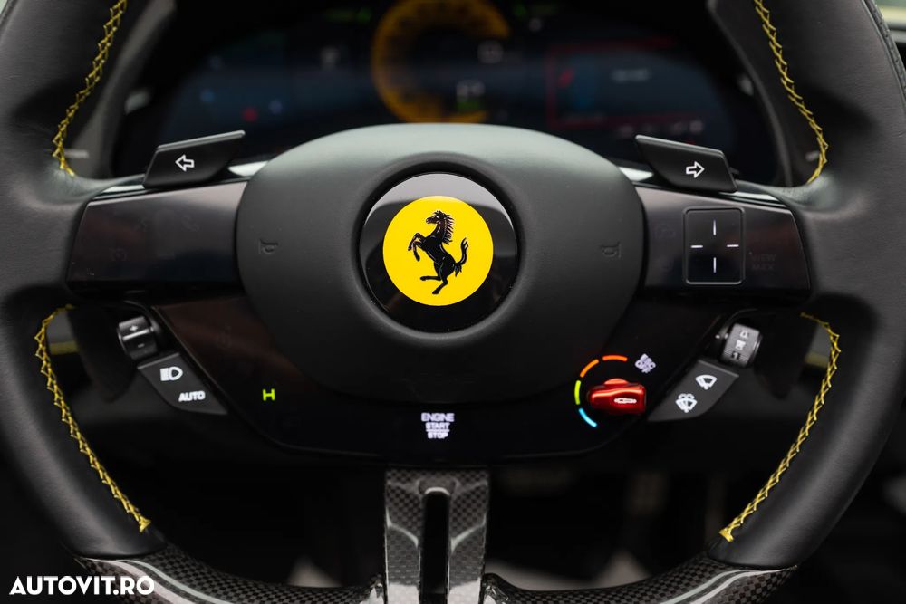 Ferrari SF90 Stradale - 15