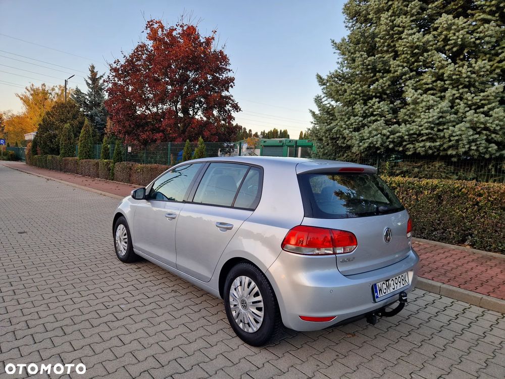 Volkswagen Golf - 5