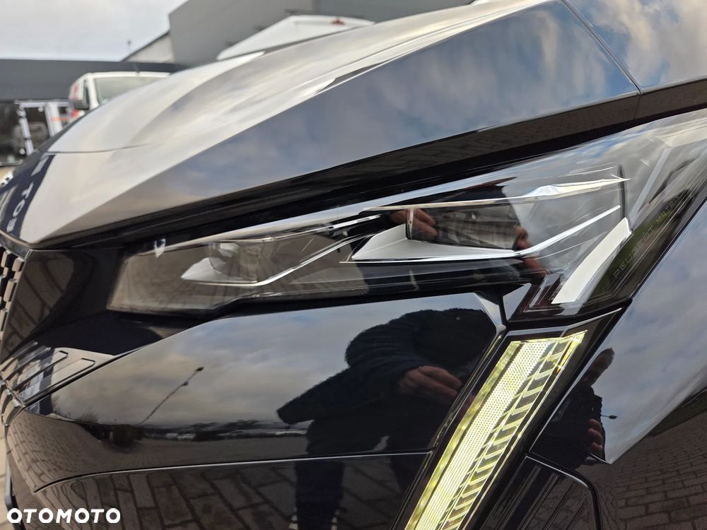 Peugeot 408 1.2 PureTech mHEV GT Exclusive S&S e-DSC6 - 7