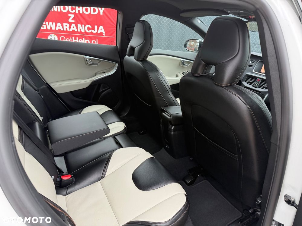 Volvo V40 Cross Country D4 Geartronic Summum - 11