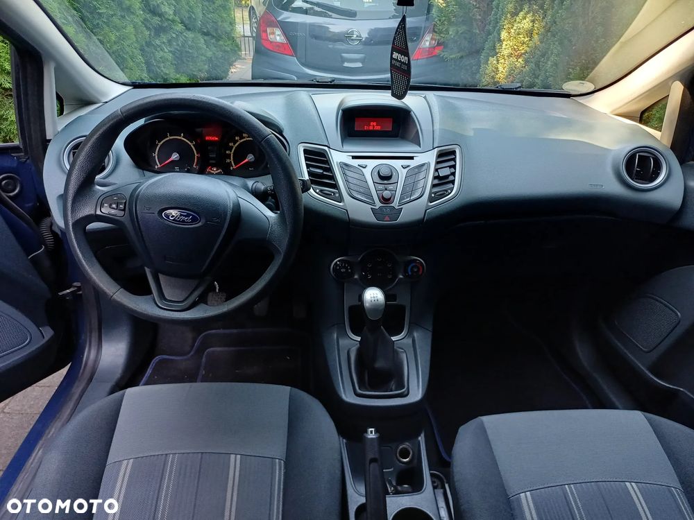 Ford Fiesta 1.25 Ambiente - 7