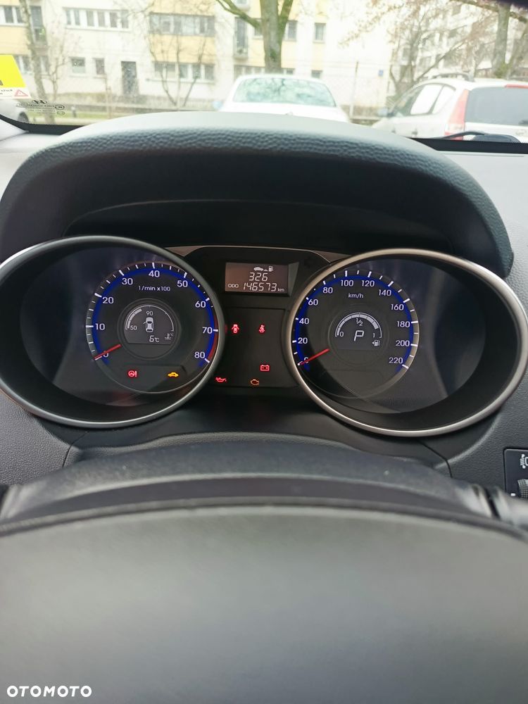 Hyundai ix35 2.0 2WD Automatik Trend - 10