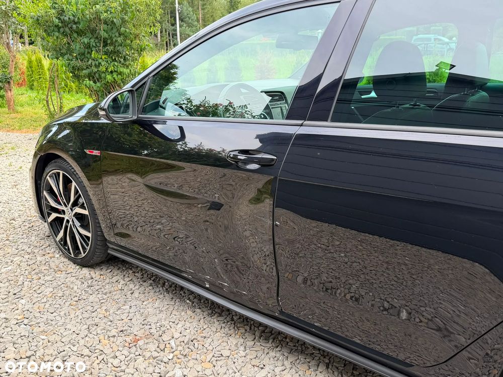 Volkswagen Golf GTI Performance BlueMotion Technology DSG - 12