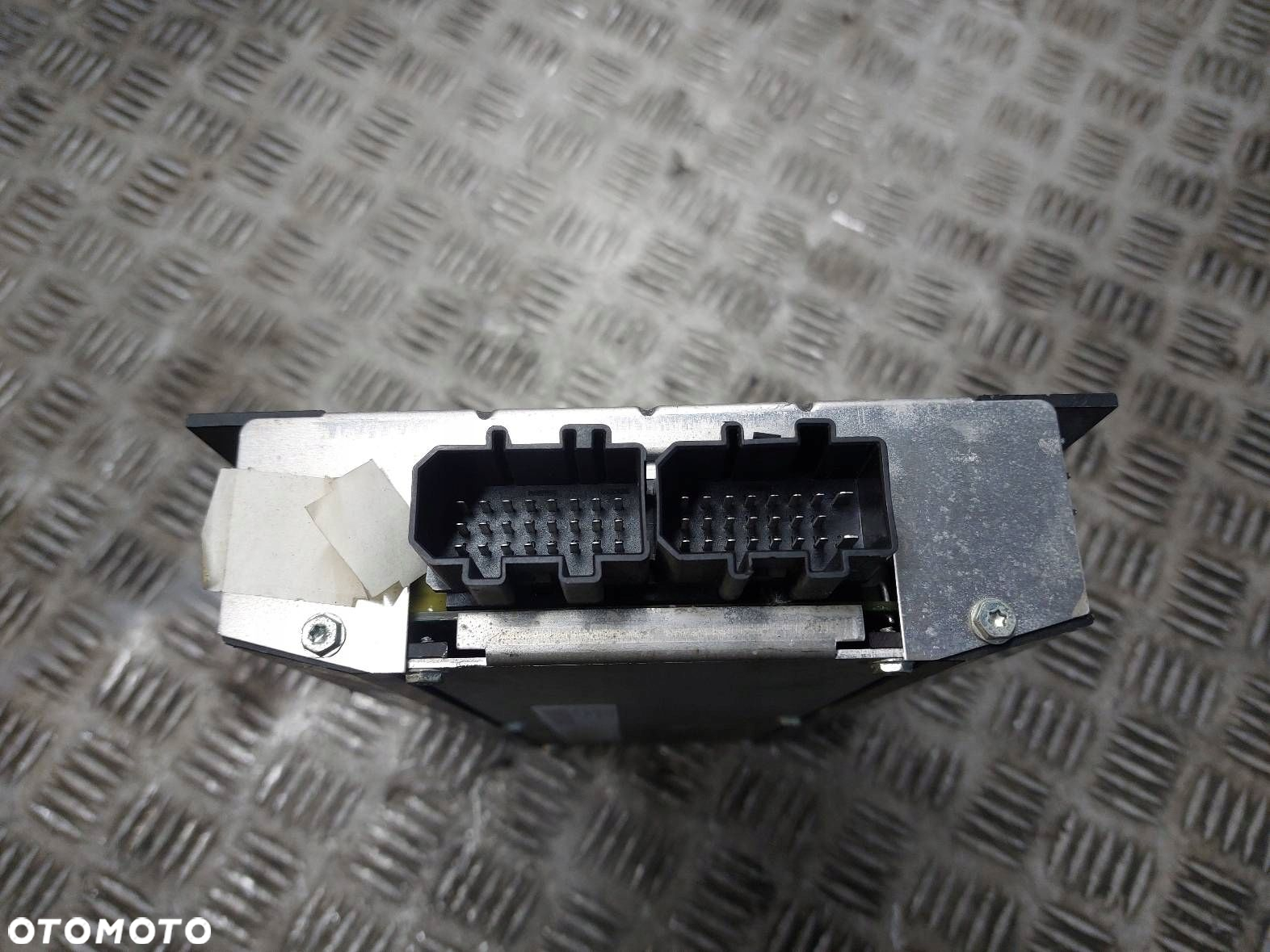 WZMACNIACZ AUDIO VOLKSWAGEN TOUAREG I 7L 7L6035456 - 3
