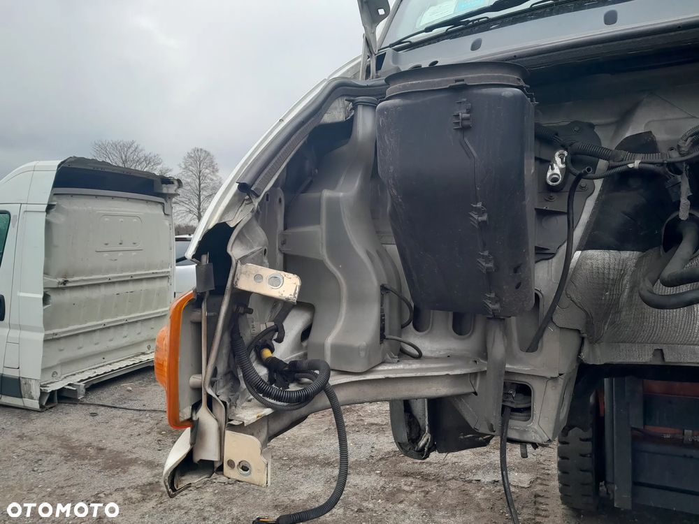 Ćwiartka prawa / LEWA Iveco Daily III 99-05r. Błotnik !! - 5