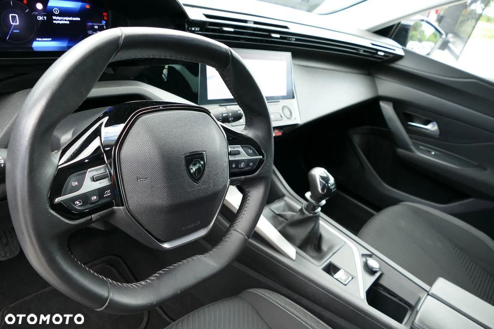 Peugeot 308 PureTech 130 Allure - 28