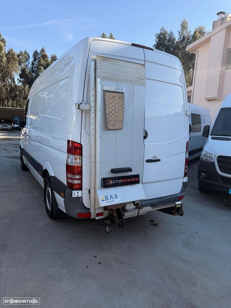 Mercedes-Benz Sprinter 313 c/ Plataforma - 9