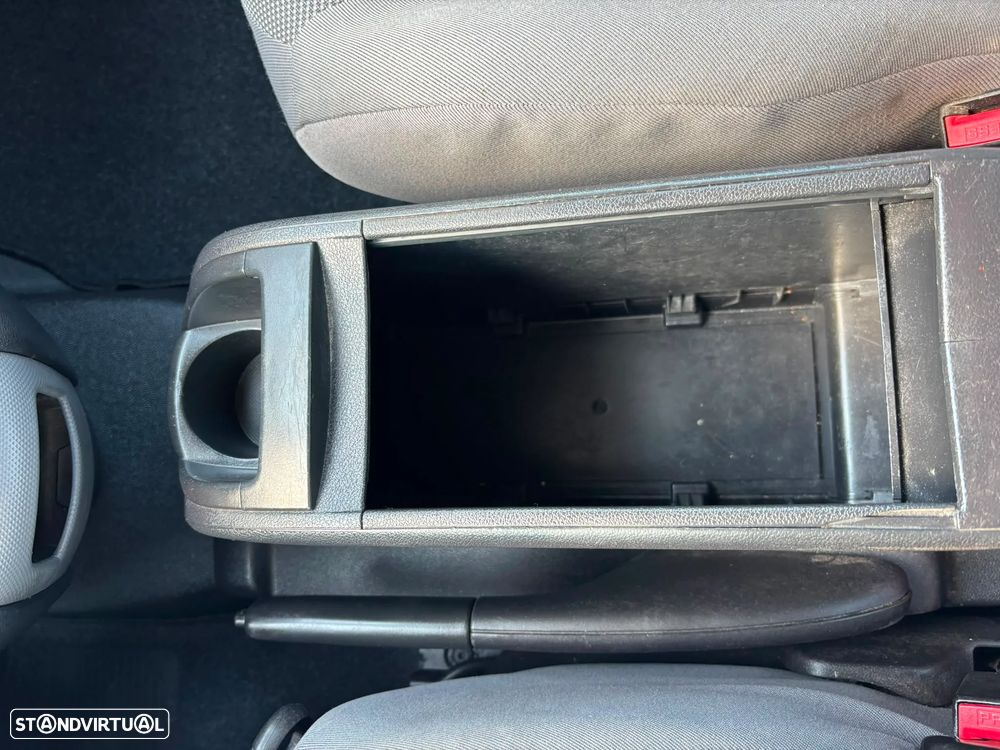 Peugeot Partner 1.6 HDI 90cv - LONGA - 2 PORTAS LATERAIS - 33