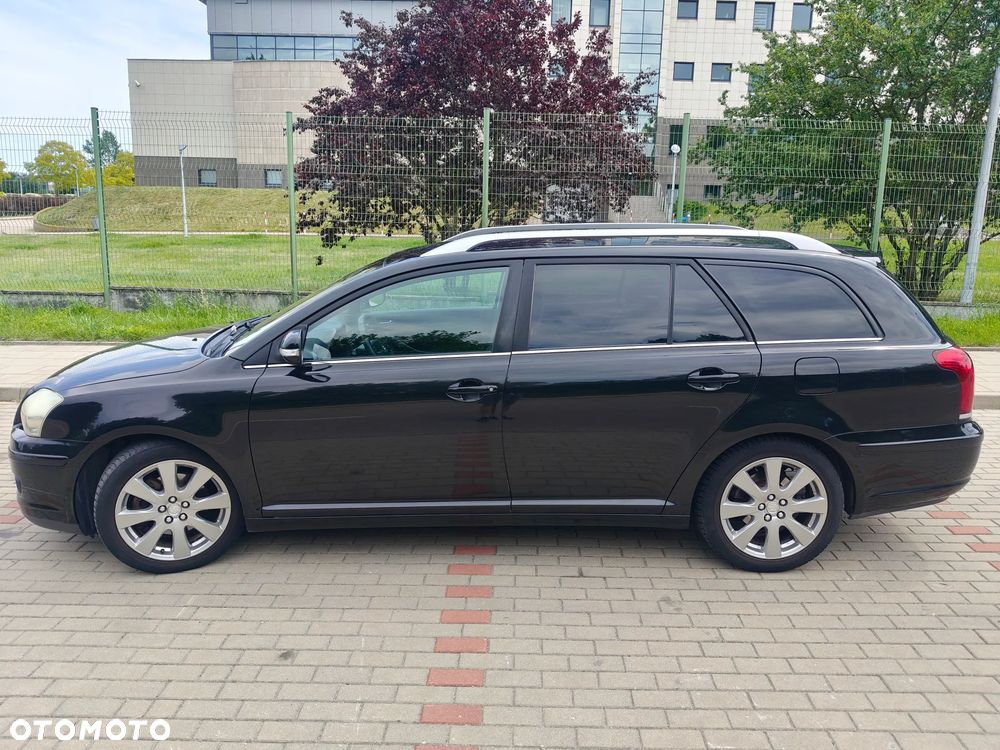 Toyota Avensis 2.0 VVT-i Prestige - 6