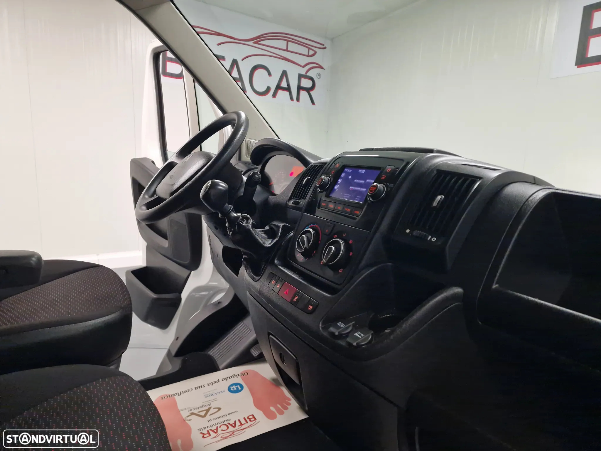 Peugeot BOXER 2.2 BLUEHDi 335 L2H2 Pro GPS CAM. TRASEIRA IVA DEDUTIVEL - 39