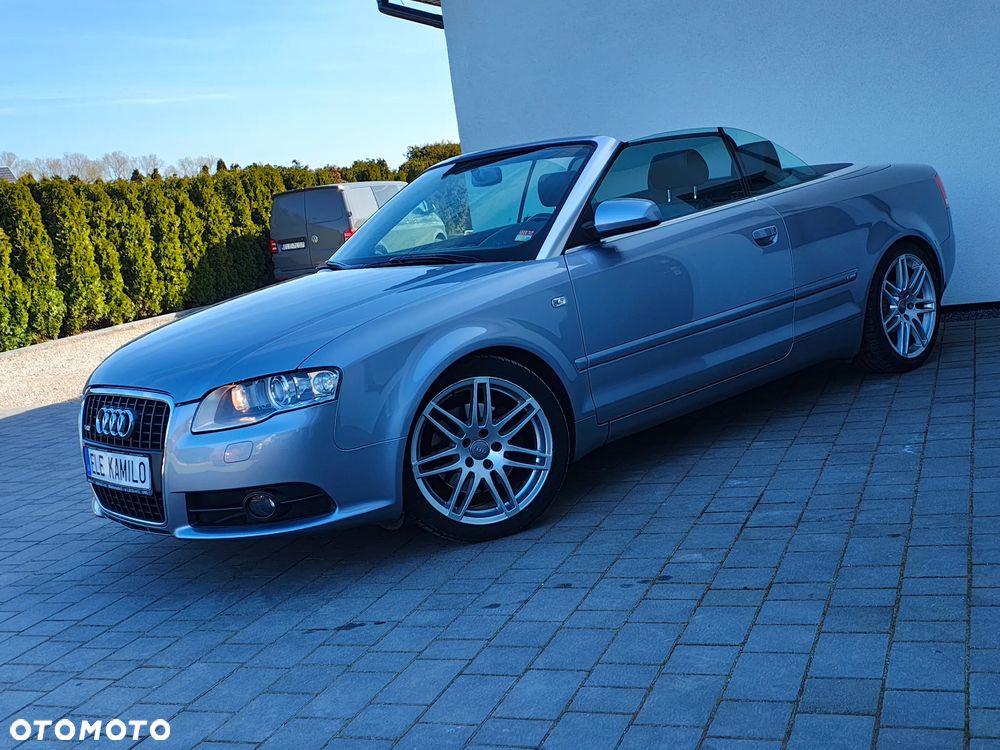 Audi A4 Cabrio 1.8 T multitronic - 11