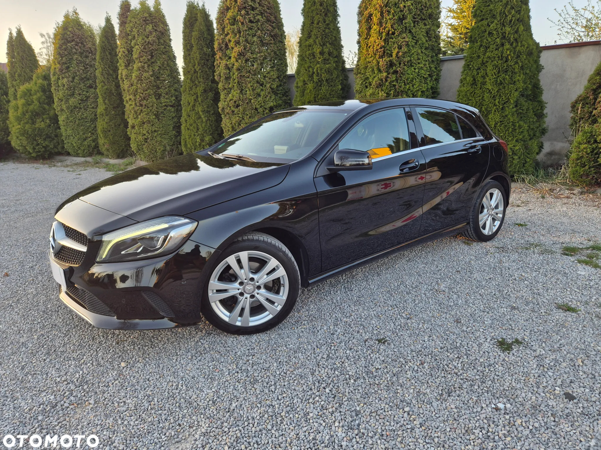 Mercedes-Benz Klasa A 180 (BlueEFFICIENCY) Urban - 24