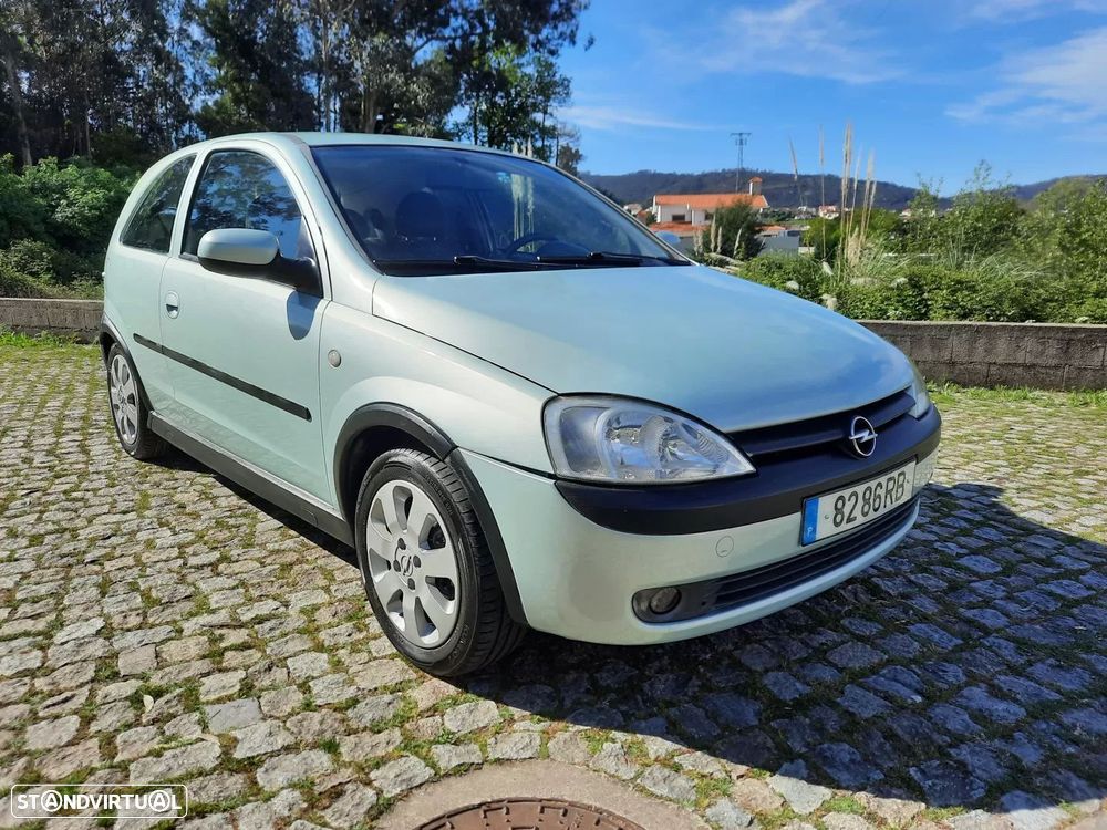 Opel Corsa 1.2 16V Sport - 2