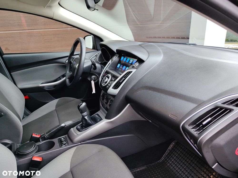 Ford Focus 1.6 TI-VCT Trend - 17