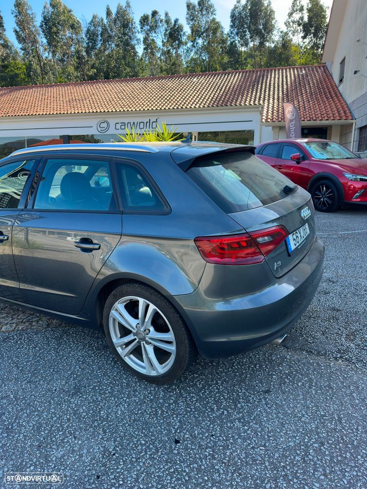 Audi A3 Sportback 1.6 TDI DPF S line Sport Pack - 2