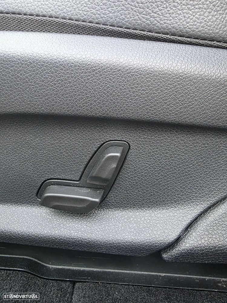 Mercedes-Benz GLC 300 de Coupé 4Matic - 27