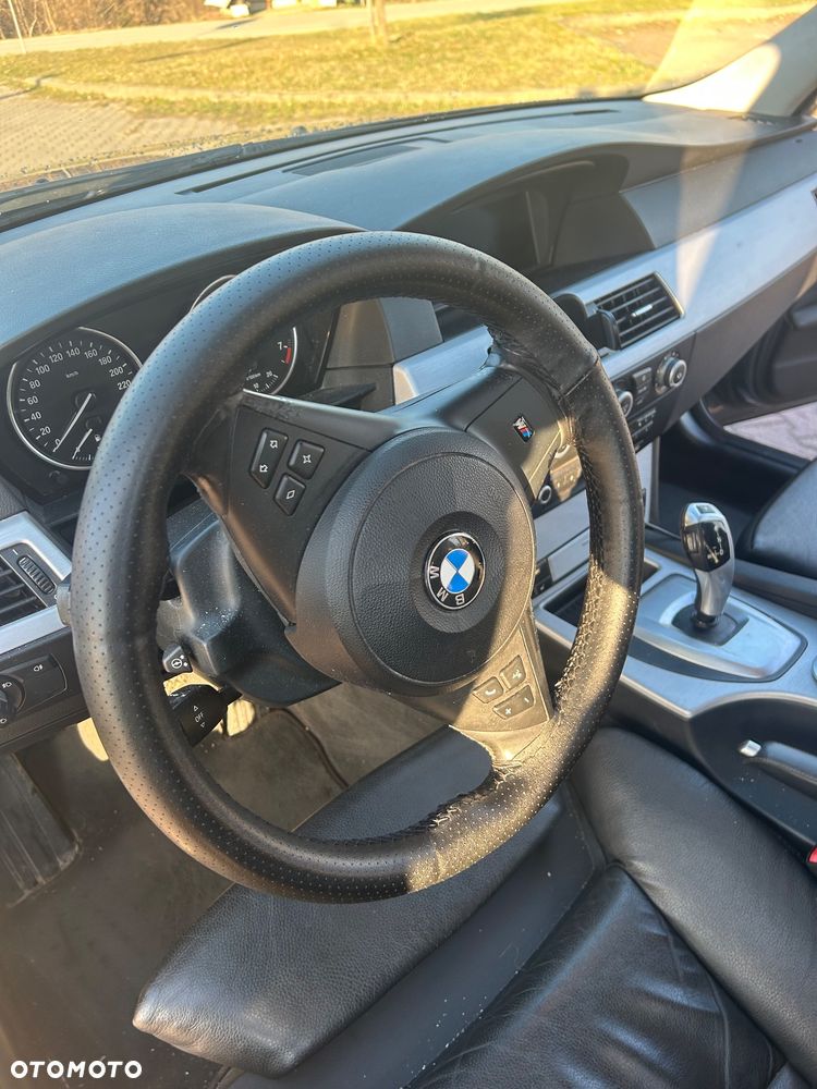 BMW Seria 5 525i Edition Exclusive - 21