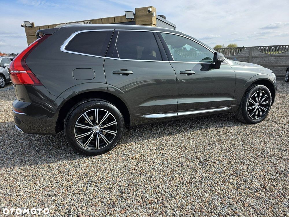 Volvo XC 60 D5 SCR AWD Inscription - 3