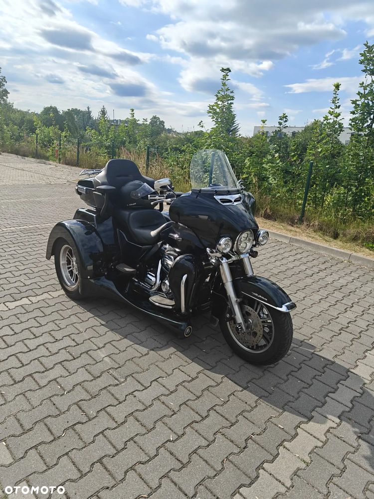 Harley-Davidson Tri Glide - 1