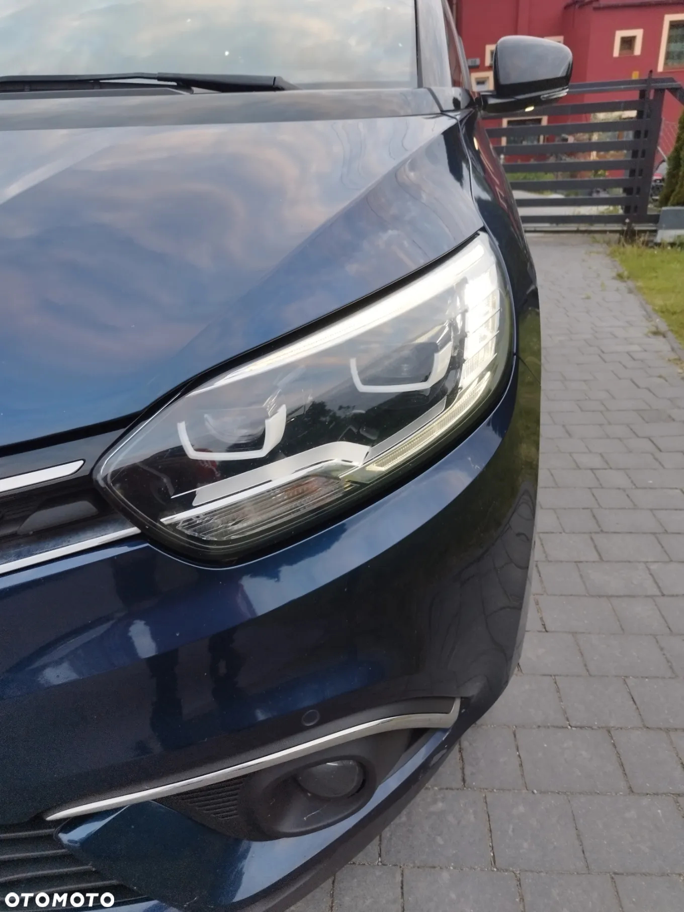 Renault Grand Scenic BLUE dCi 150 EDC BUSINESS EDITION - 8