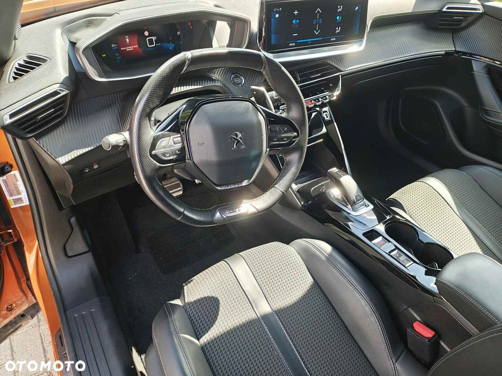 Peugeot 2008 1.2 PureTech GT Line S&S EAT8 - 6