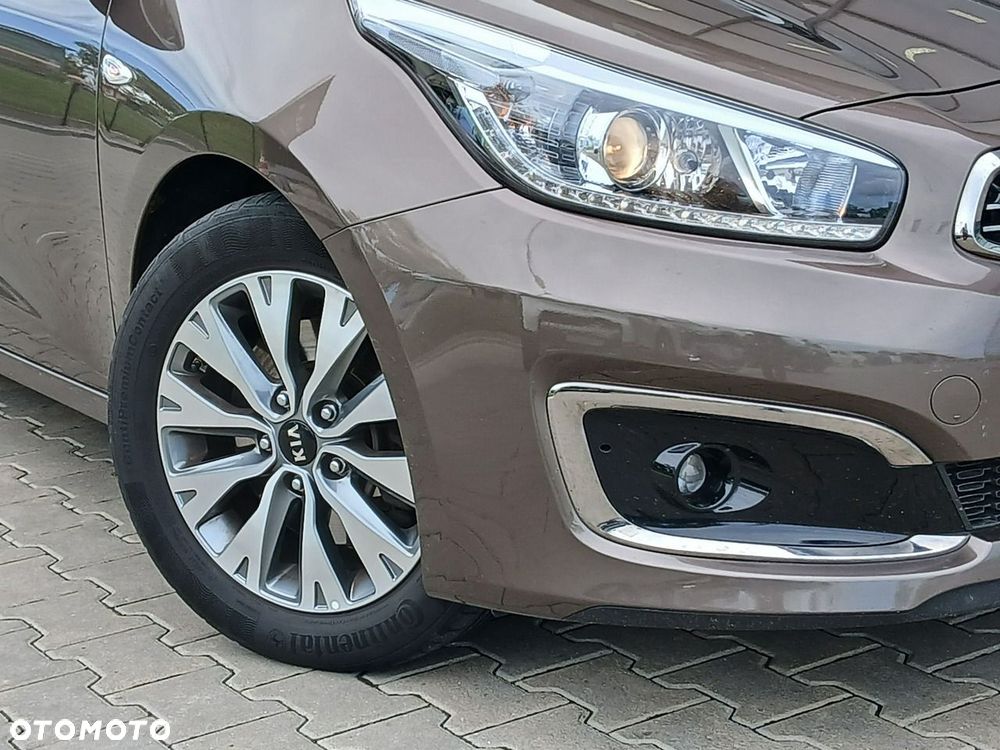 Kia Ceed 1.6 GDI Smart Plus - 11