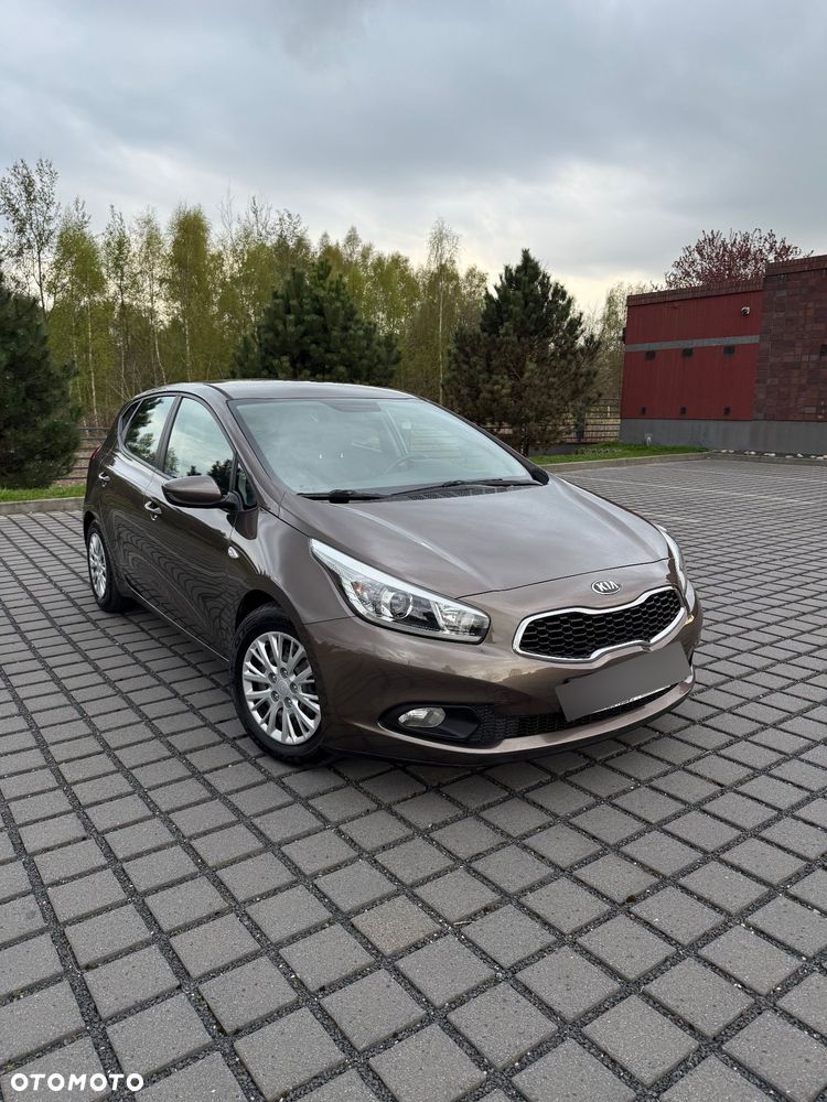 Kia Ceed - 3