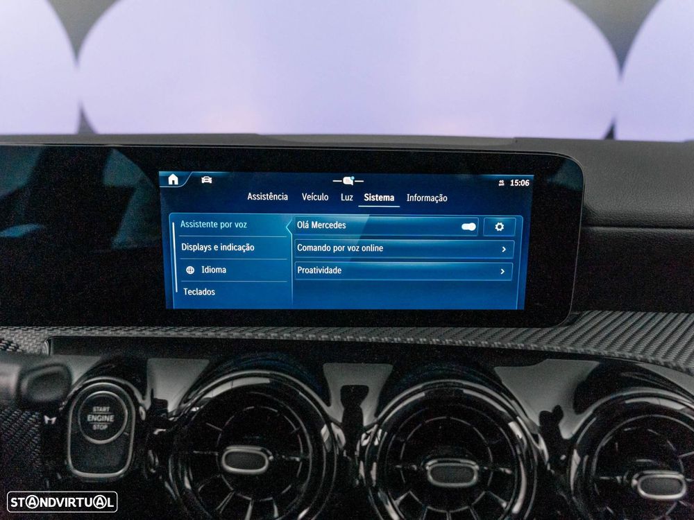 Mercedes-Benz A 250 Limousine e Style Plus - 36