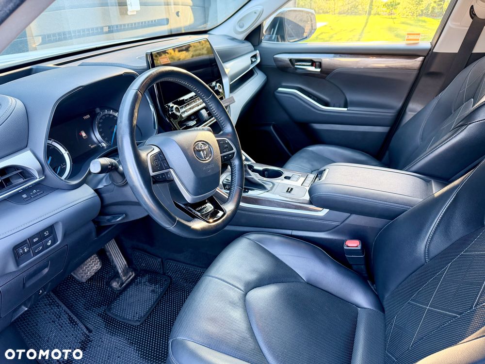 Toyota Highlander 2.5 Hybrid Executive - 10