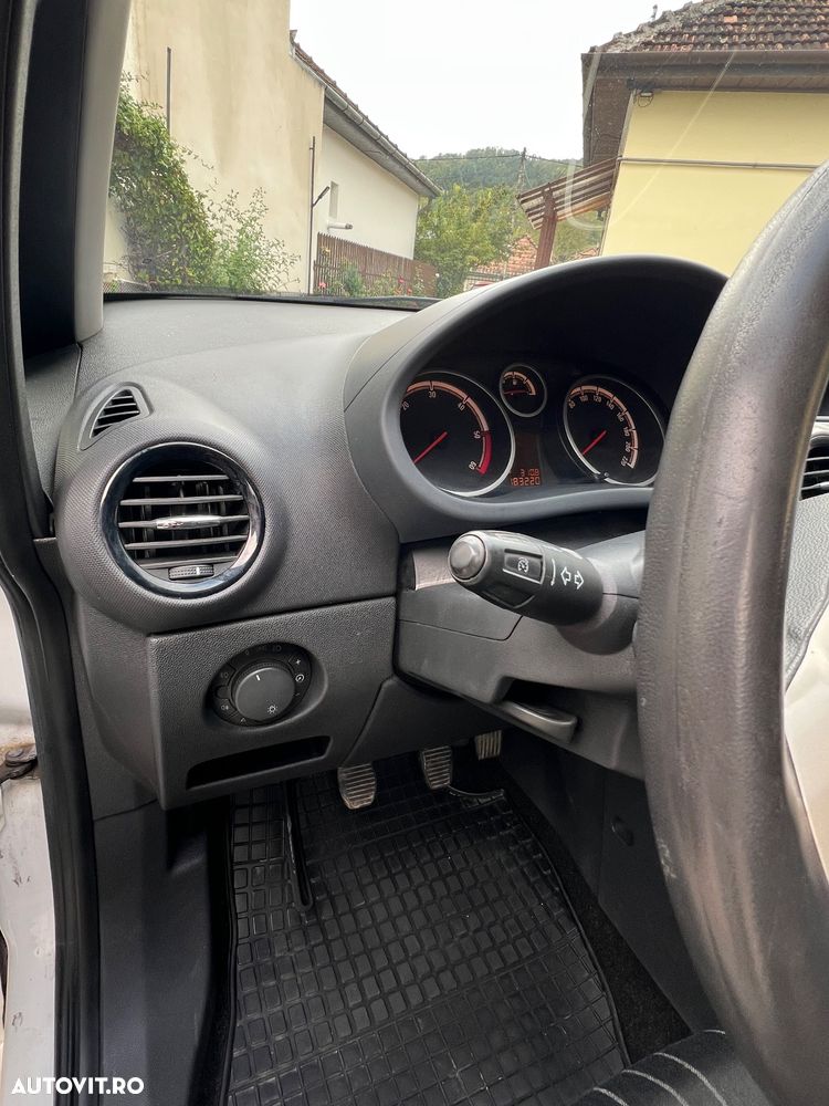 Opel Corsa - 29
