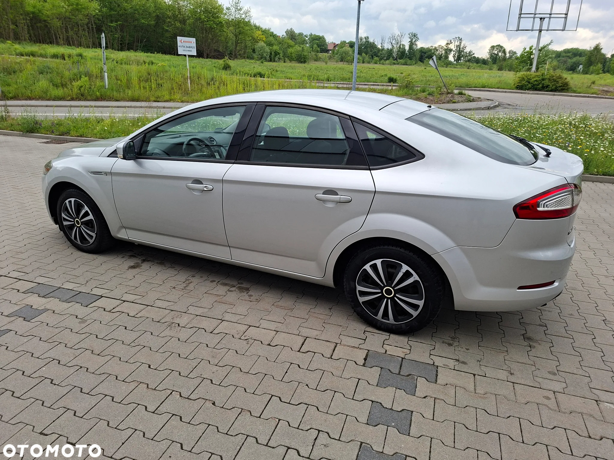 Ford Mondeo 1.6 T Ambiente - 4