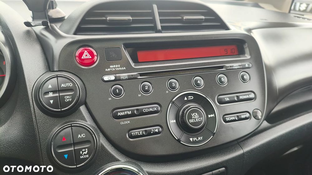 Honda Jazz 1.4 Executive - 18