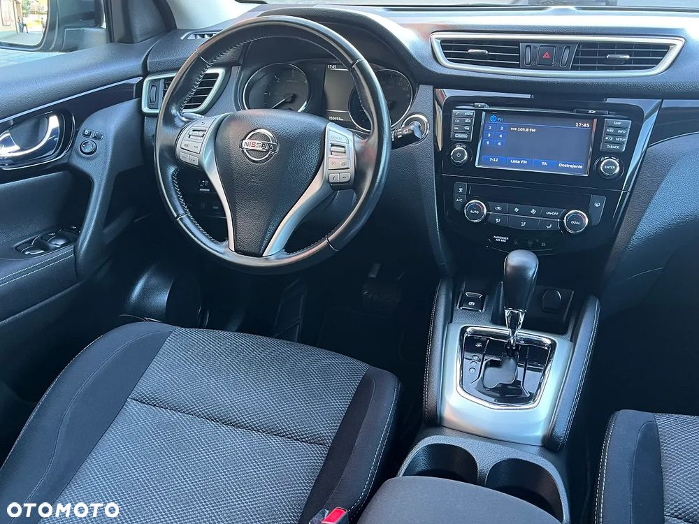 Nissan Qashqai 1.6 DCi Xtronic N-Connecta - 20
