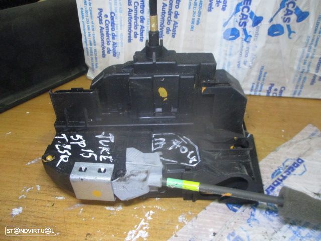 Fecho FEC3704 NISSAN JUKE 2015 TE 3 PINOS NISSAN JUKE 1 FASE 2 2015 1.2I 115CV 5P BRANCO TE 3 PINOS - 5