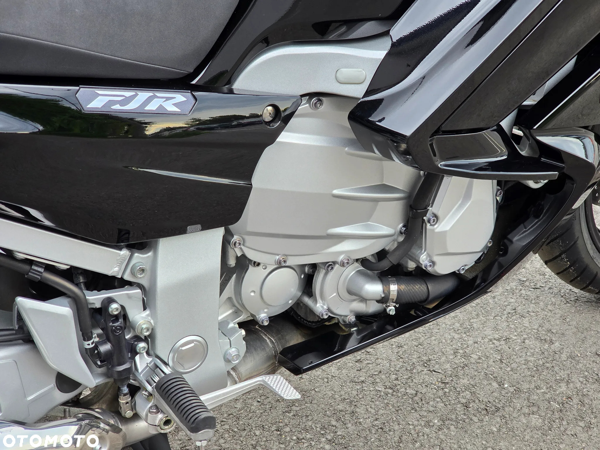 Yamaha FJR - 17