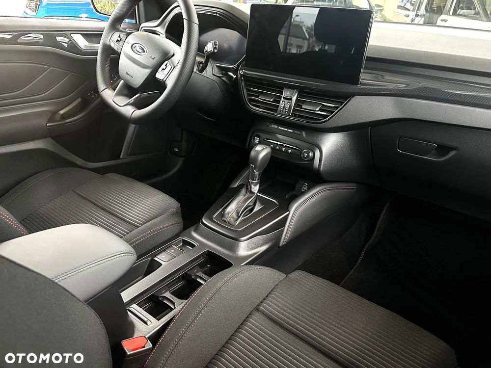 Ford Focus 1.0 EcoBoost mHEV ST-Line X - 5