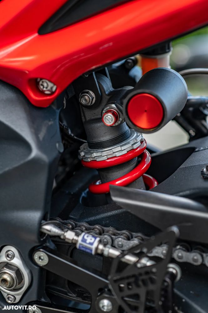 Triumph Altul - 33
