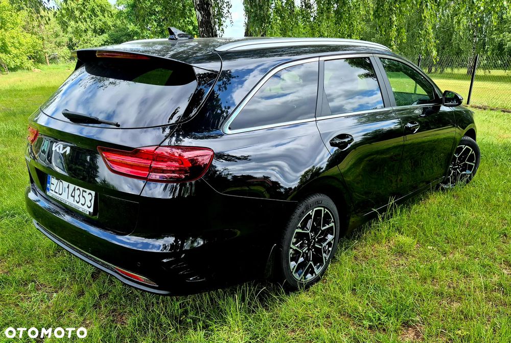 Kia Ceed - 4