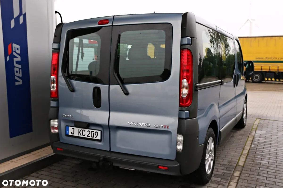 Opel Vivaro - 15