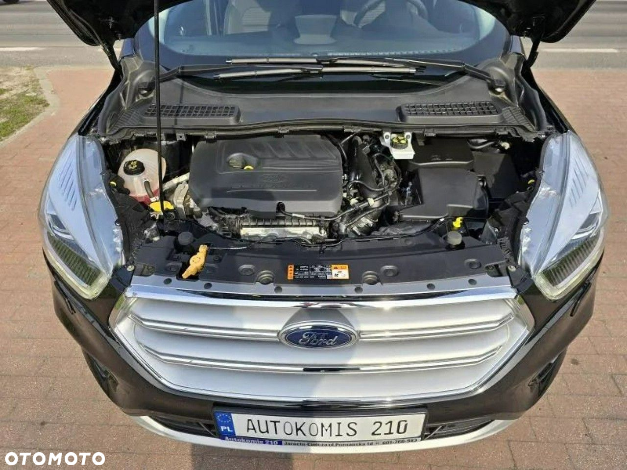 Ford Kuga - 28