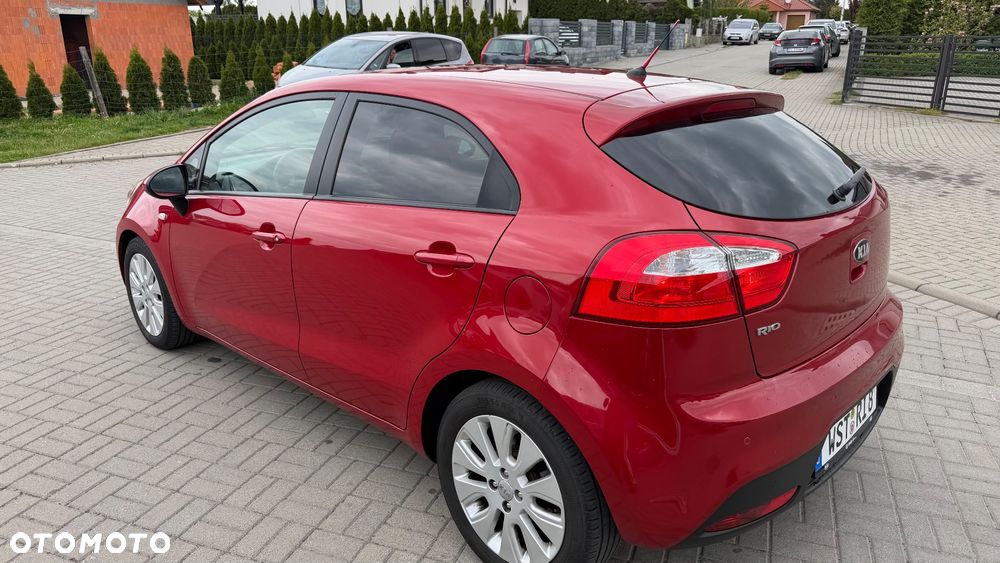 Kia Rio 1.4 Spirit - 9
