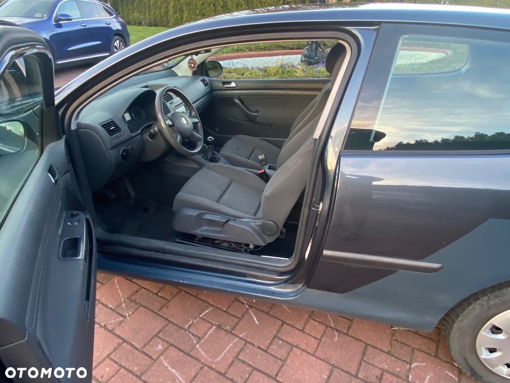 Volkswagen Golf 1.9 TDI Basis - 2