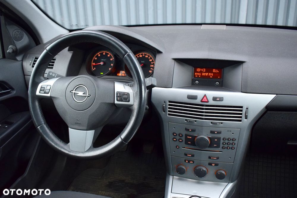 Opel Astra 1.6 Edition - 14