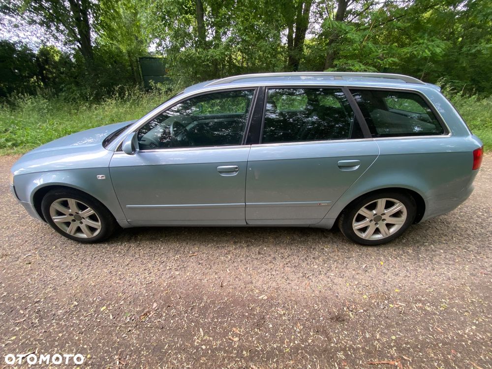 Audi A4 Avant 2.0 TDI - 25
