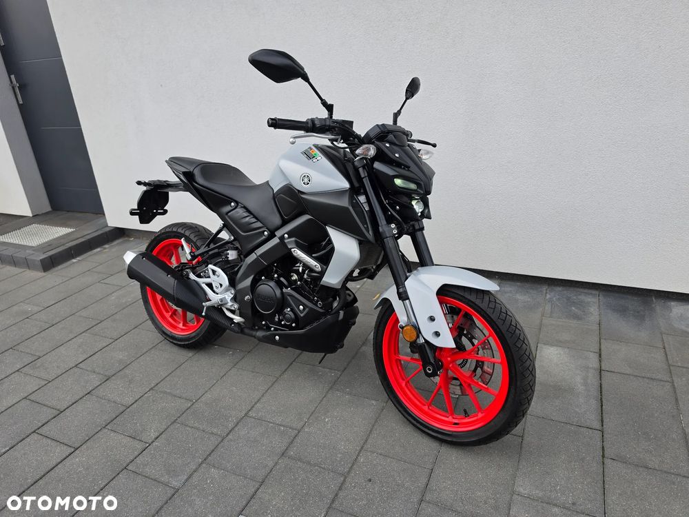 Yamaha MT - 3