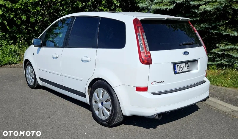 Ford C-MAX 2.0 TDCi Titanium - 14
