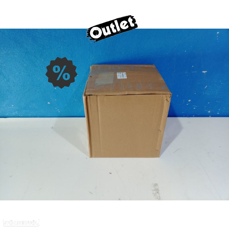 R145703C2. FAROL MERCEDES CLASSE G W463 89- FUNDO NEGRO LOOK AMG G65 - 2