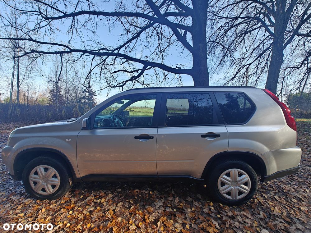Nissan X-Trail 2.0 dCi 4x4 DPF Platinum - 6